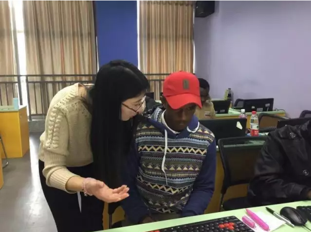 成都达内培训
